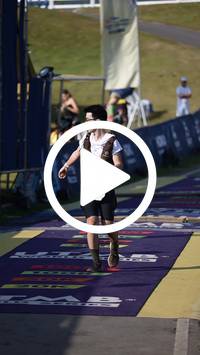 BIB:  <button type="button" onclick="openModal(27254875)" class="btn btn-primary btn-sm float-right" data-toggle="modal" data-target=".modal-high-quality">
                <i class="fa fa-download"></i> Download
                </button>